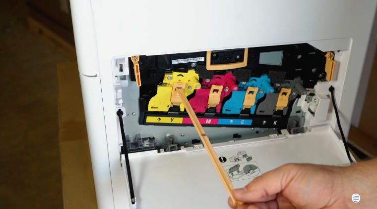 How to Replace Drum on Xerox VersaLink C500 or C505_Step 7_2