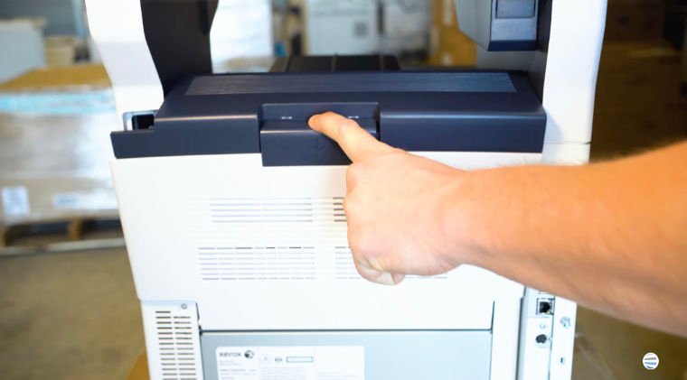 How to Replace Fuser Xerox VersaLink C400_C405_Step 2_1