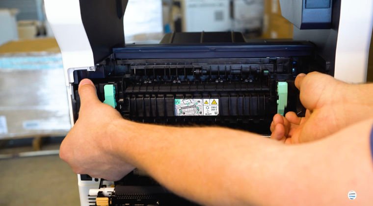 How to Replace Fuser Xerox VersaLink C400_C405_Step 4
