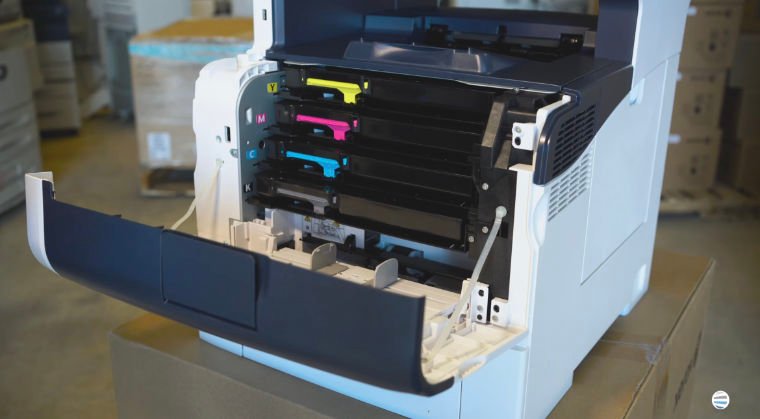 How to Replace Toner on Xerox VersaLink C400_C405_Step 1